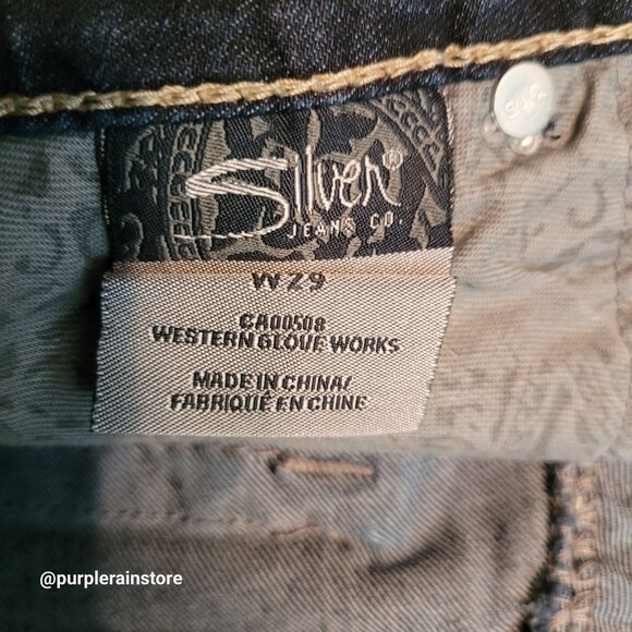 Silver Jeans McKenzie Shorts Size 29 Cuffed Button Flaps Low Rise Tummy Control - Picture 5 of 13